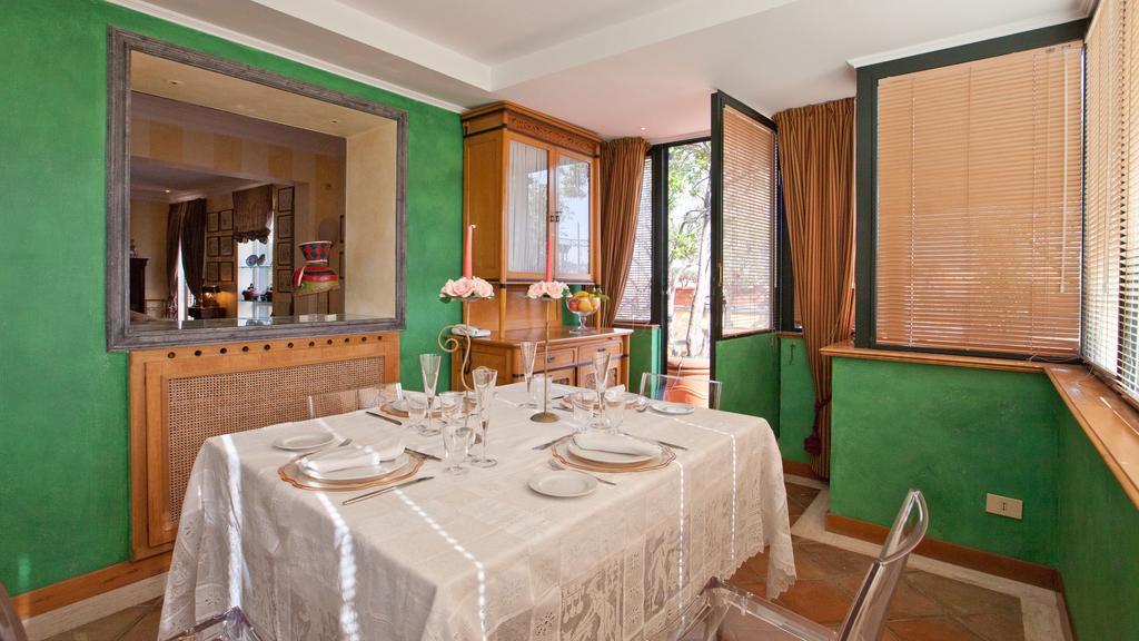 Rental In Rome - Fontana Di Trevi Penthouse Buitenkant foto