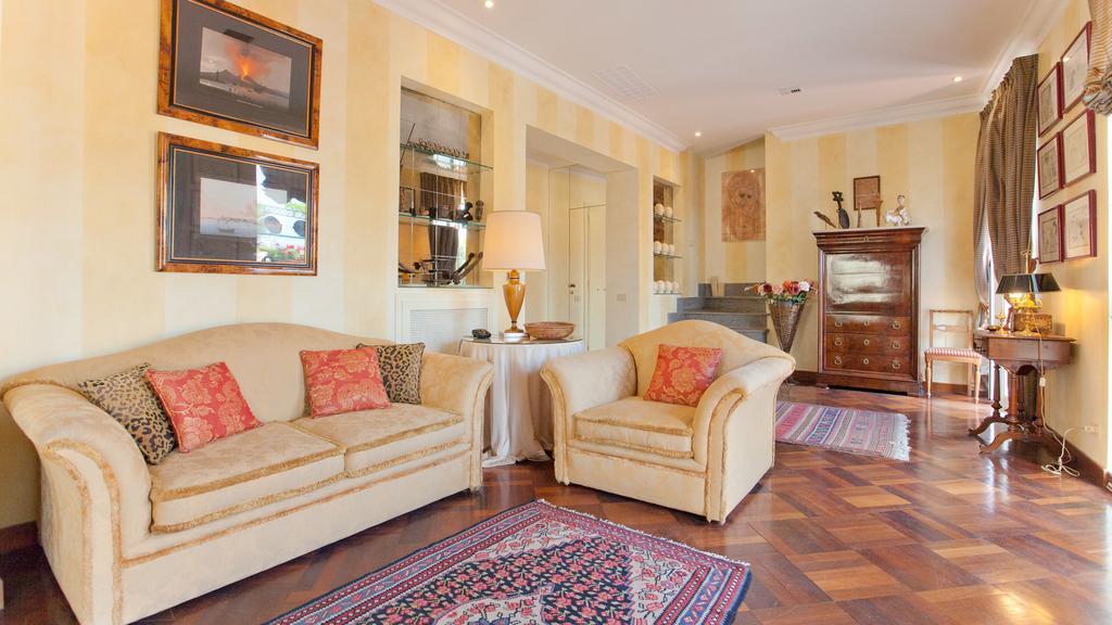 Rental In Rome - Fontana Di Trevi Penthouse Buitenkant foto