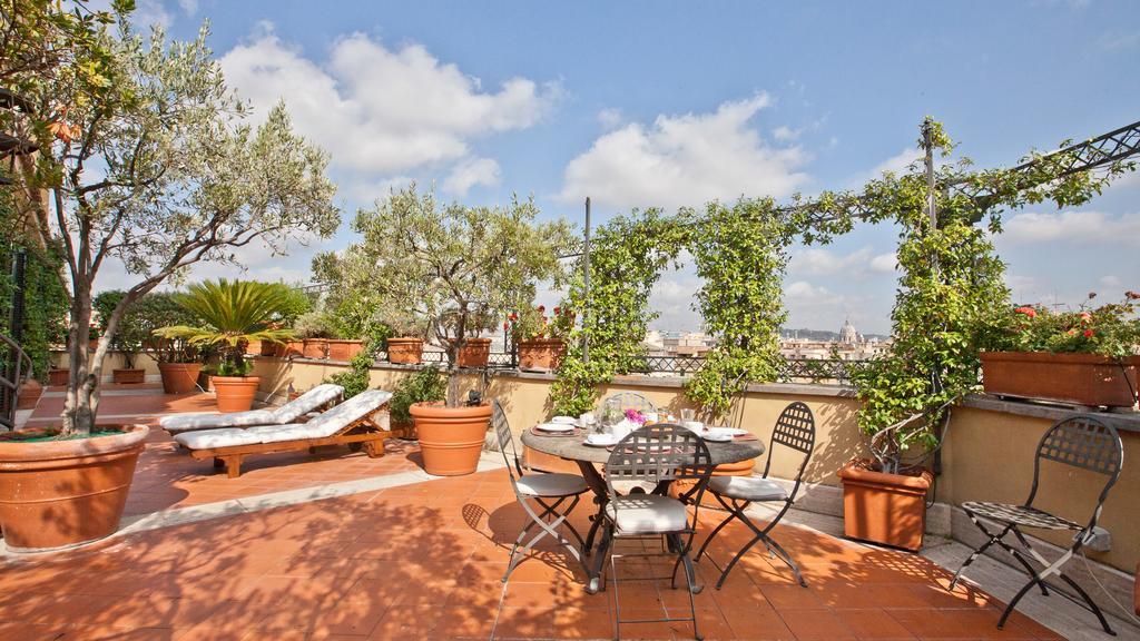 Rental In Rome - Fontana Di Trevi Penthouse Buitenkant foto