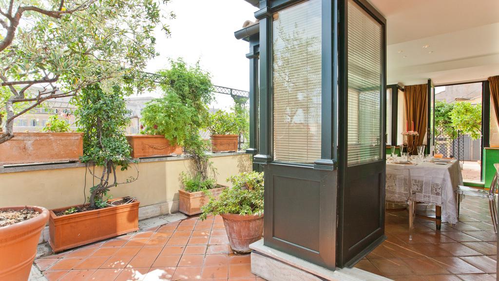 Rental In Rome - Fontana Di Trevi Penthouse Buitenkant foto