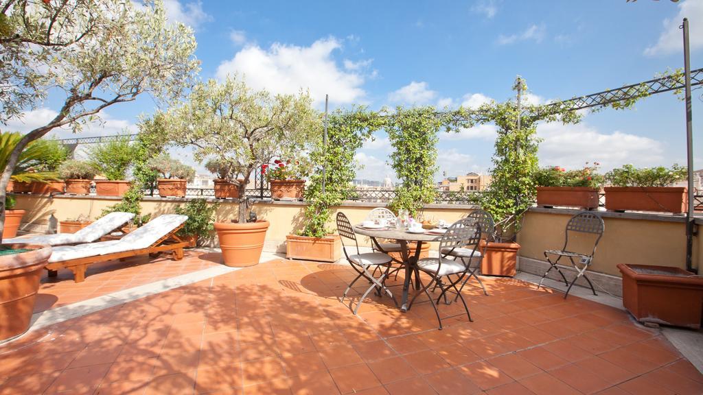 Rental In Rome - Fontana Di Trevi Penthouse Buitenkant foto